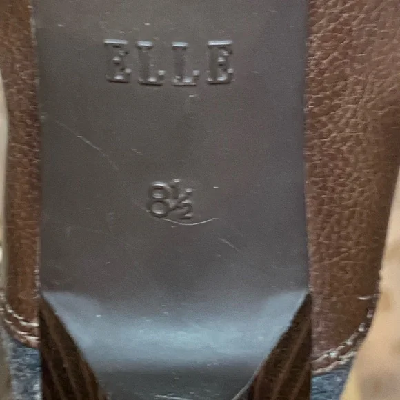 Elle Brown and Gray Heeled Boots with Chunky Sole - Picture 11 of 15